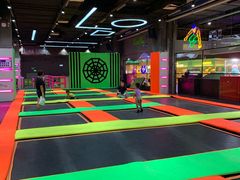 -酷跳蹦床主题公园(万胜广场店)