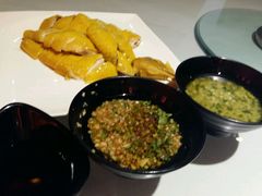 -铜锣湾·有麝自然香(渝北财富中心店)