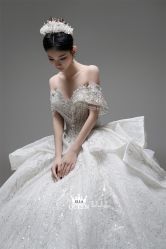 点击看大图 -艾拉·女王婚纱礼服馆
