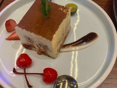 -MARU玛露音乐餐厅(大学路店)