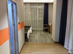 -蓝希酒店·天津河东万达广场店(天津武警医院店)