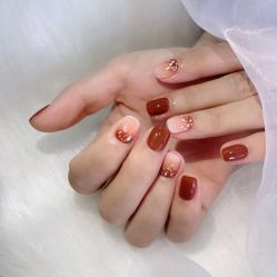 -Pink You美甲美睫纹绣定制中心