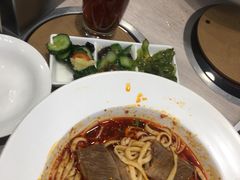 -康师傅私房牛肉面(马泉营奥莱店)