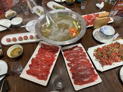 -乡土黄·鲜牛肉火锅·小龙虾(兴业街店)