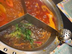 -廖掌柜·重庆鲜货火锅(上海首店)