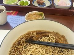 -百年老字号·观振兴蟹黄面·三虾面·苏式面(观前街富仁坊巷店)