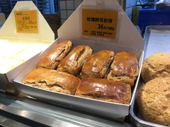 -鲍师傅糕点(江苏路店)