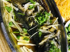 -鼓歌海鲜舫·手抓海鲜(大学城店)