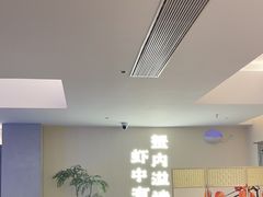 -肥肥虾庄·金牌油焖大虾(汉口城市广场店)