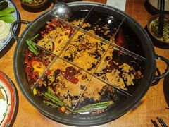 -周小明火锅(黑金冠社区店)