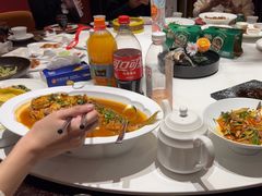 -皇城根·鲁菜济南菜·吊炉烤鸭·炒鸡鱼头(济南旗舰店)