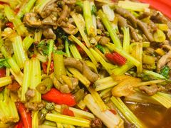 -佬缸炮江湖川菜(玉林店)
