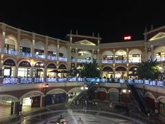 -佛罗伦萨小镇广佛名品奥特莱斯(疏港路店)