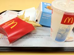 阿拉斯加双层鱼堡套餐-麦当劳(联盛店)