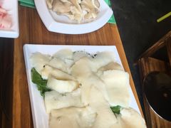 -小小河边鱼(天润城店)