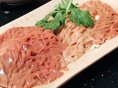 -茅草房·河畔园林火锅