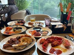 -怡咖啡海鲜自助餐厅(浦东香格里拉店)