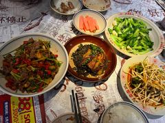 -耙吉吉川味小酒馆(本地人回头店)