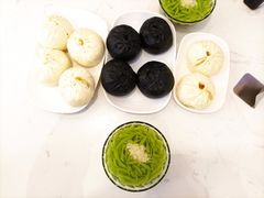 -李与白包子铺(桐梓林店)