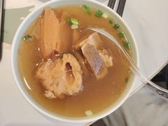 -黄记煌三汁焖锅(新佳丽江汉路店)