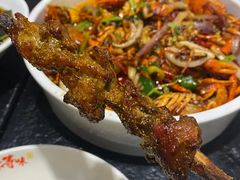 红柳枝羊肉-周姑娘不等味·牛羊肉火锅·螃蟹罗氏虾·烤鱼烤串(高邮店)