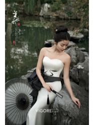 -雪中彩影婚纱摄影·微光艺术中心