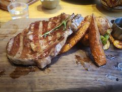 澳洲谷饲带骨肉眼牛排-候鸟等风来·精致西厨(万科第五城店)