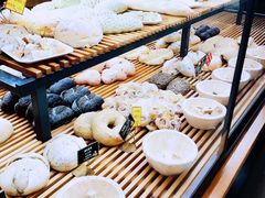 -焙丽拾光(麦凯乐直营店)