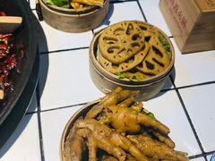 -瓜西西重庆火锅(花溪店)