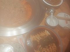 -山河屯铁锅炖鲜鹅·东北菜(开发区一店)