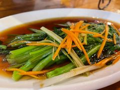 -鹤乡东北菜(崮山路店)