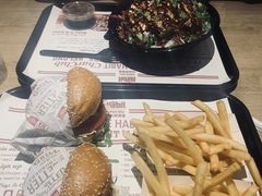 -The Habit Burger Grill 哈比特汉堡(复兴soho店)