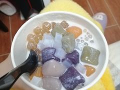 芋圆双皮奶-芒青柠·鲜果甜品茶(双中店)