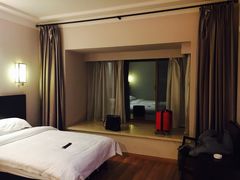 -苏体天云湖运动度假村