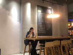 -HELLO 27 意面·沙拉·帕尼尼