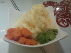 雪花冰-糖糖屋•糖水•雪花冰店(时尚天河店)