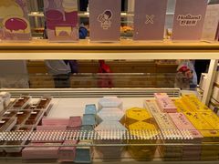 面包甜点陈列柜-好利来(桃源店)