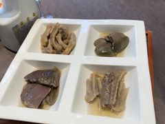 -香山湖家家宴(中山陵店)