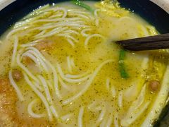 -大鼓米线(浦东长泰店)