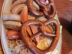 -普兰达德国餐厅·德式脆皮烤猪肘·自酿啤酒(观唐店)