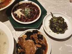 -松鹤面馆·古法焖肉面(观前店)
