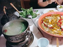 -初蓉丨遇见新川菜(亲贤街荣耀店)