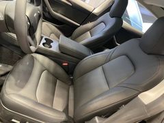 -TESLA 特斯拉(上海太古汇体验店)