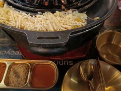 -胡悦里韩式烤肉(芝罘万达广场店)