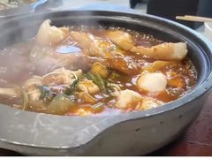 -囍筷乐喜辣屋小鸡小鱼石锅煲(万达店)