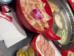 -醉董牛川派鲜肉自选火锅(烟台店)