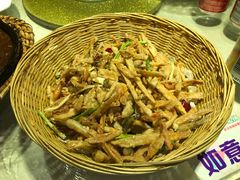 -鑫小城故事·砂锅·排骨藕汤(兴业路店)
