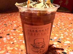 -涌煲记·蟹煲·砂锅海鲜·煲出宁波味(天一旗舰店)