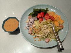 海鲜蔬菜沙拉-红樱桃·新派辽菜(北行店)