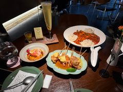 -Fuzzy Bistro 浮几韩餐·茶酒馆